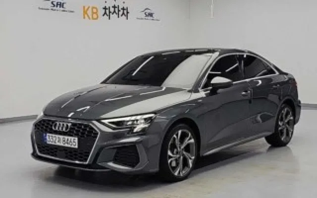 중고차실매물사이트 A3(8Y) 40 TFSI 프리미엄 매물 사진 10 - 2023/08 27,000km