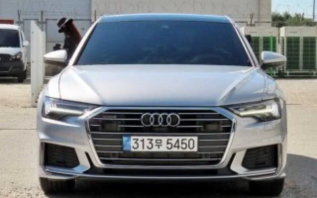 중고차실매물사이트 A6 (C8) 45 TFSI 프리미엄 매물 사진 7 - 2023/07 17,050km