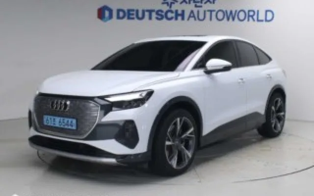 중고차실매물사이트 Q4 e-트론 45 스포트백 매물 사진 3 - 2025/03 38,590km