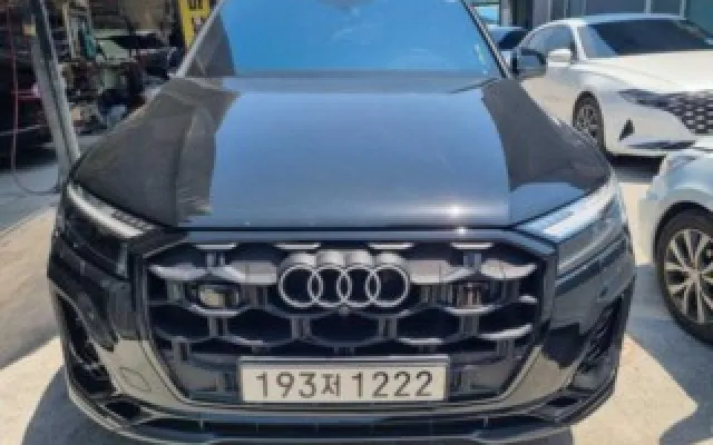 중고차실매물사이트 Q7 (4M) 55 TFSI 콰트로 프리미엄 매물 사진 5 - 2024/12 18,097km